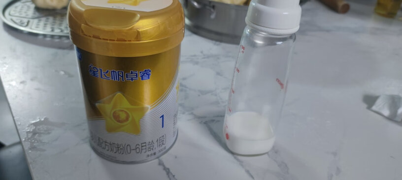 飞鹤1236750幼儿奶粉配方适用有没有人换了新国标的卓睿之后，小朋友吃了过敏的？
