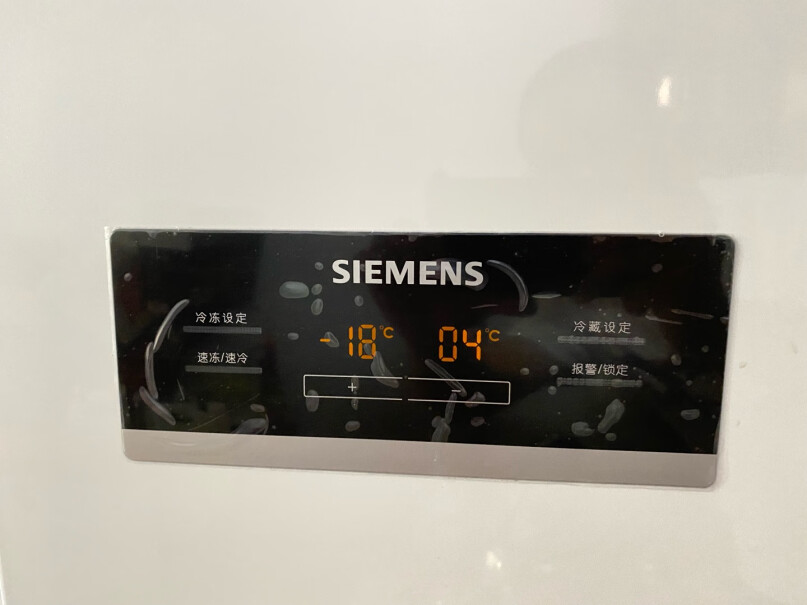 西门子SIEMENS610升冷冻室的门关后是不是很难打开啊？