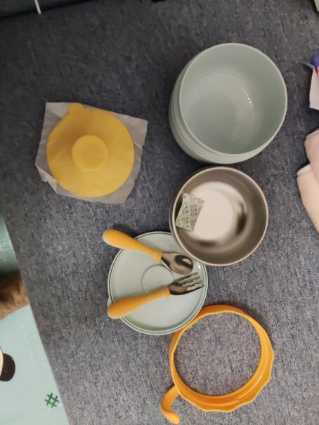babycare儿童餐具宝宝注水保温碗可拆卸内胆会生锈吗？