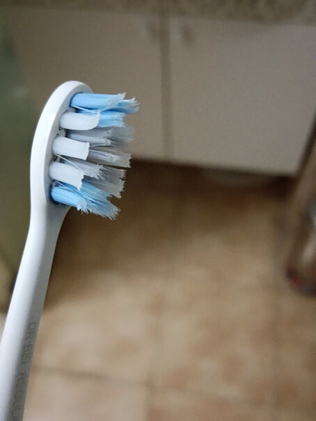 贝医生牙刷充电式软毛电动牙刷C1全自动情侣防水质量值得入手吗？评测质量实话实说？