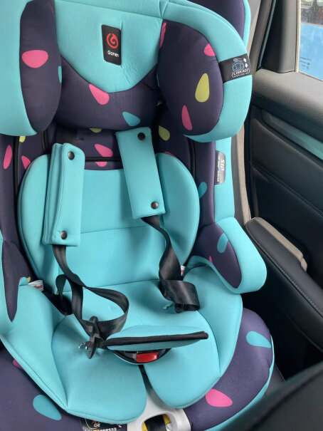 感恩宝宝汽车儿童安全座椅阿瑞斯钢骨架汽车isofix硬接口朗动的上接口在哪里？没有吗？那怎么固定？