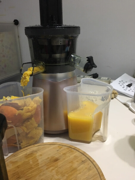 九阳手动榨汁机分离家用原汁机渣汁分离果汁机便携使用毛病多么？