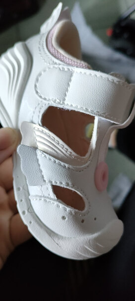 基诺浦（ginoble）学步鞋-步前鞋基诺浦关键鞋应该注意哪些方面细节！要注意哪些质量细节！