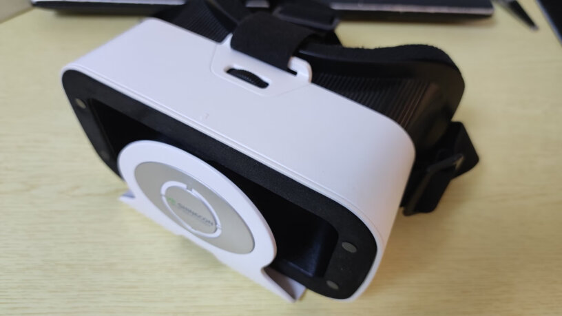 千幻魔镜VR-巴斯光年这个什么需要下载什么软件？