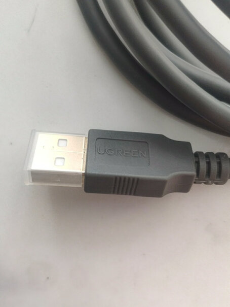 绿联USB串口转接线20222这个可以笔记本连到投影仪上哪？
