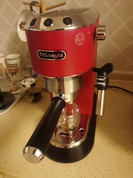 德龙半自动咖啡机家用商用办公室泵压式怎么控制咖啡出品量？