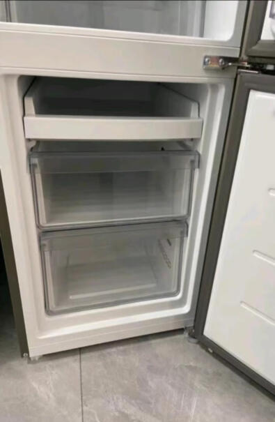 海尔BCD-178TMPT这款冰箱是铜管的吗？