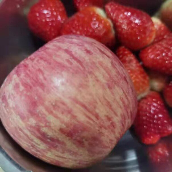正宗山东烟台苹果栖霞红富士脆甜当季新鲜水果时令生鲜整箱脆吗 口感怎么样？