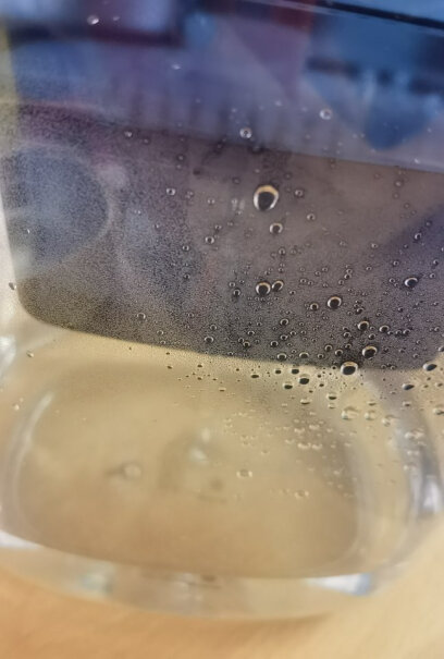 九阳净水壶家用滤水壶过滤净水器为什么我过滤后的水和没过滤的水看不出有什么区别都是清的？