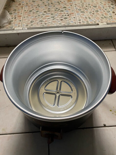 天际TONZE电炖锅3L大容量电炖盅你好我想问一下这个炖汤粘稠吗不会稀汤寡水吧？