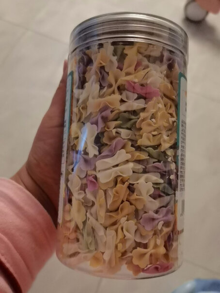 米小芽果蔬蝴蝶面+果蔬螺丝面组合蝴蝶面2罐+螺丝面2罐哪个性价比高、质量更好,为什么买家这样评价！