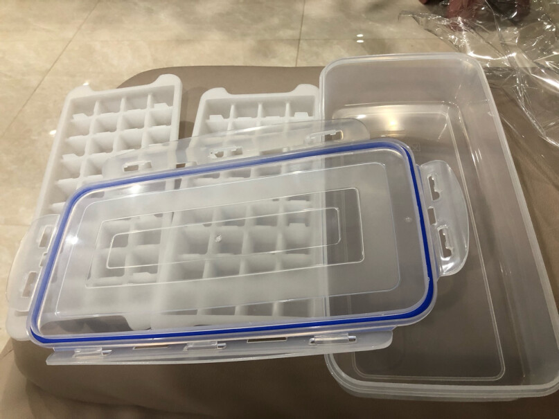 冰箱配件多奈屋冰块盒子自制冰块制冰盒模型带盖密封不窜味冰块模具真实测评质量优劣！买前必看？