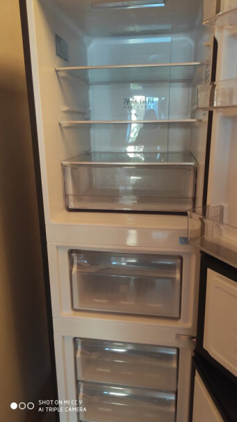 海尔（Haier）冰箱海尔冰箱三门风冷评测值得买吗,分析应该怎么选择？