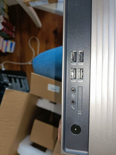 联想Lenovo天逸510SMini台式机这款电脑有外部扬声器吗？