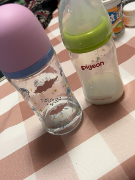 贝亲Pigeon奶嘴新生儿能用240ml套ss奶嘴喂奶吗？还是要买一个16ml的？