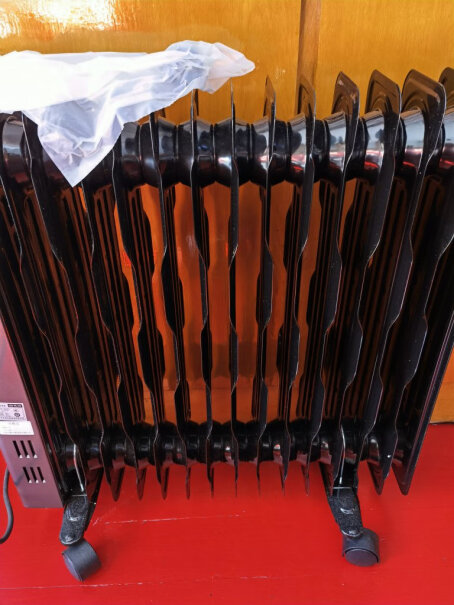 先锋Singfun取暖器你们买到的有没有最后两三个暖气片不热的情况？