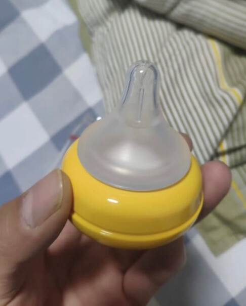 贝亲Pigeon奶瓶对于新生婴儿，贝亲好用可多可么好用？