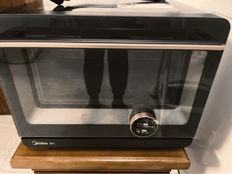 美的微波炉智能微蒸烤一体机请问用微波加热馒头会发硬吗？