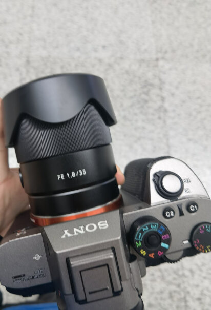 索尼FE 85mm F1.4 GM镜头这支镜头有品控的问题吗，是泰国产的吗？