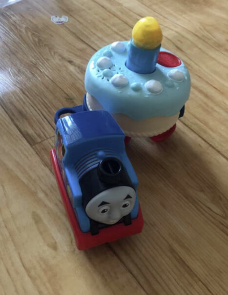 轨道-助力托马斯轨道男孩玩具礼物大师系列之美好时刻电动火车BMK93应该注意哪些方面细节！评测数据如何？