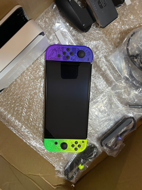 任天堂Switch日版加强版ns掌机游戏机续航新款这家便宜是正品吗？