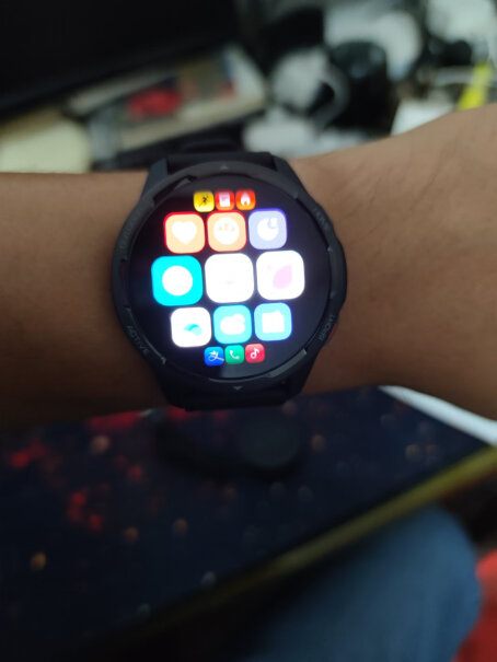 小米手表Color 2 星耀黑手表表盘多大呢？