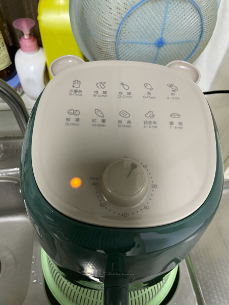 美的空气炸锅3.8L家用煎炸锅智能多功能锅的螺丝连接处漏水正常吗？