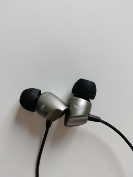 耳机-耳麦漫步者H235P耳机入耳式有线手机耳机评测质量怎么样！性能评测？