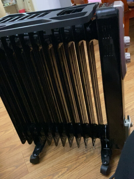 先锋Singfun取暖器电暖器电暖气片家用电热油汀13片全屋速暖低噪节能烘衣加湿DYT-Z2值得买吗？一定要了解的评测情况！