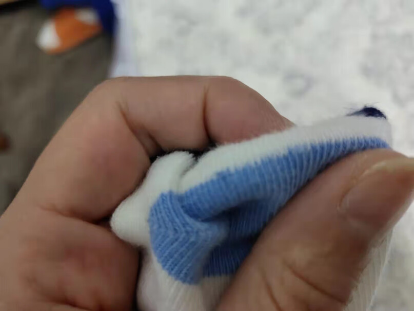 南极人婴儿袜子棉质宝宝袜子0-1-3岁新生儿袜子儿童地板袜请问s码能穿到5个月吗？