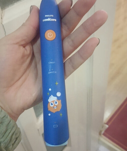 飞利浦HX6352/43请问下大家，这个电动牙刷3岁多的小孩能用吗？