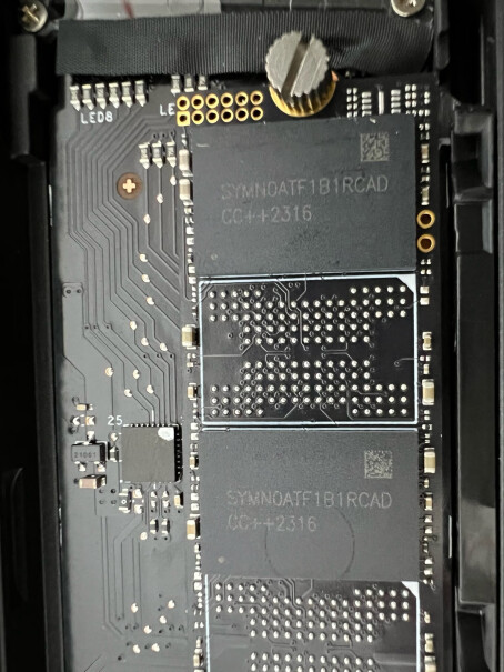 SSD固态硬盘M.2接口PCIe你们读写有多少？
