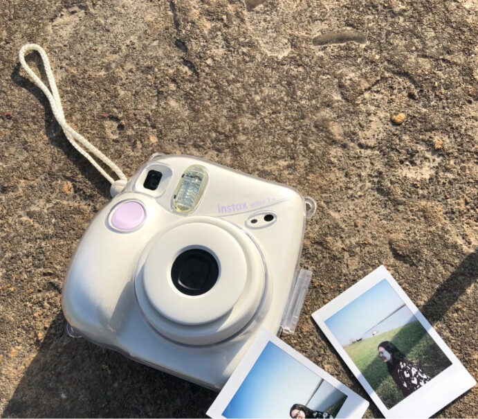 INSTAXinstax mini 7+像这种能拍多少张照片？是不是还需要加墨？好整嘛？