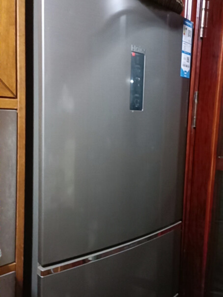 海尔BCD-253WDPDU1请教一下，变频冰箱是一直工作，几乎不停机吗？