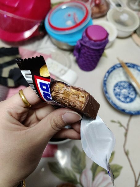 士力架王嘉尔代言这个巧克力吃多了会不会腻啊？