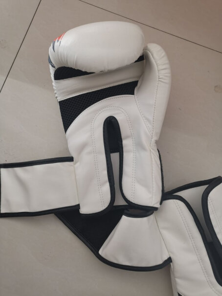 京东（JINGDONG）拳击京东京造拳击手套为什么买家这样评价！评测比较哪款好？