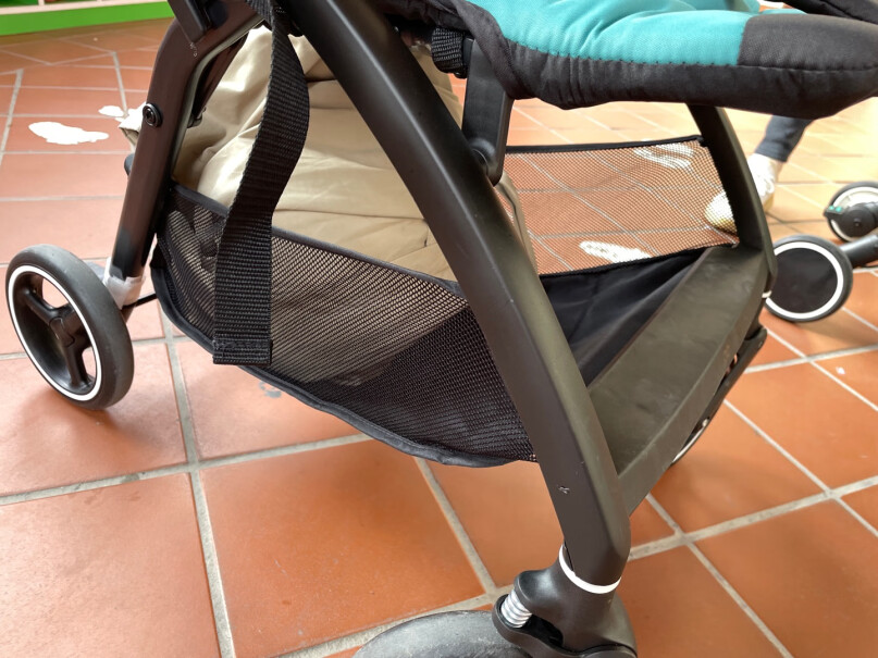 好孩子婴儿推车宝宝车婴儿伞车重量达到几公斤？