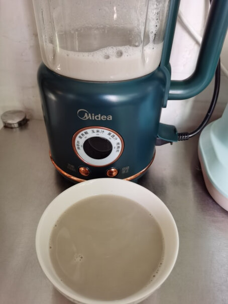 美的（Midea豆浆机0.6L迷你破壁免滤高温清洗家用豆浆机可以饺肉吗？