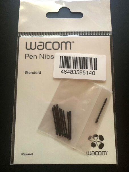 Wacom IntuosPro 数位板PTH-660/K0 M号这个和入门级有什么区别？