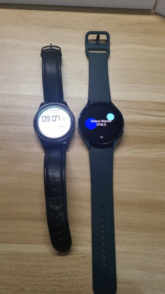 三星Galaxy Watch4 40mm蓝牙款可以回QQ消息吗？