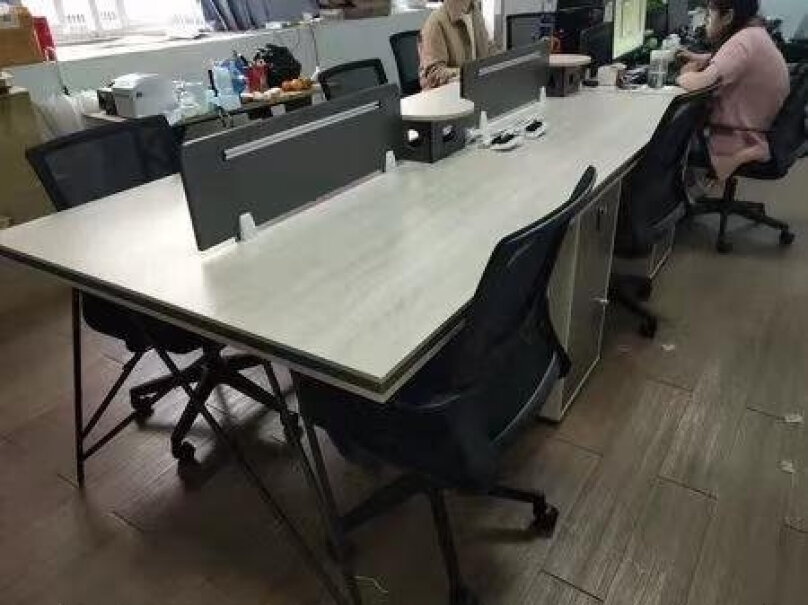 贵丘办公桌椅组合 珍珠白系列选购技巧有哪些？使用感受！