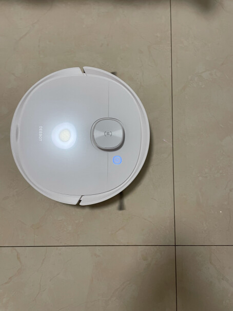 科沃斯Ecovacs床、沙发下面能钻进去扫吗？