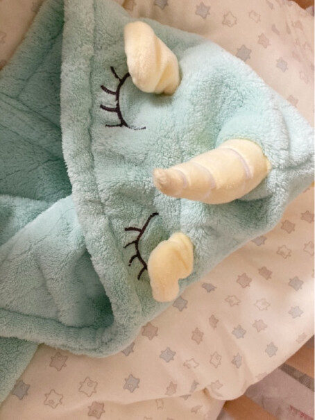 嫚熙儿童浴巾新生超软男女宝宝带帽斗篷婴儿洗澡浴袍鲨鱼请问掉毛吗？