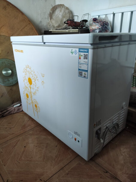 康佳178升双温双箱小冰柜大家排水口的塞子怎么取出来呢？