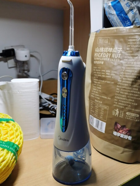 冲牙器美的小蓝鲸电动冲牙器便携式洗牙器水牙线洁牙器家用60天续航评测值得买吗,一定要了解的评测情况？