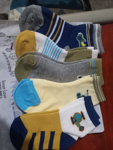 儿童袜南极人儿童袜子男童男孩春秋透气中筒棉袜宝宝婴儿袜小孩汽车款L评测比较哪款好,使用良心测评分享。