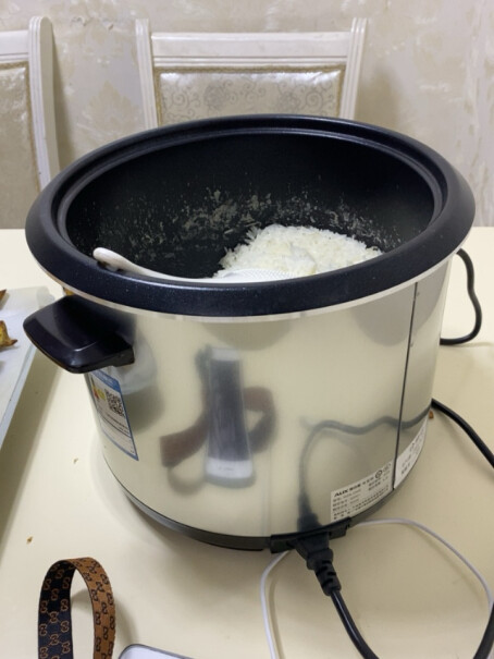 奥克斯电饭煲5L电饭锅直身式带蒸笼熬绿豆汤可以吗？