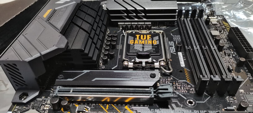 主板华硕（ASUS）TUF GAMING B660M-PLUS WIFI D4重炮手主板 支持 CPU 使用情况,全方位评测分享！