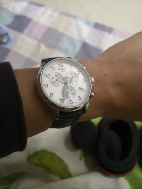 天梭TISSOT瑞士手表天梭男表这个手表防水吗？