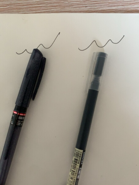 笔类宝克BAOKE0.5mm巨能写大中小学生考试专用水笔使用良心测评分享,评测好不好用？